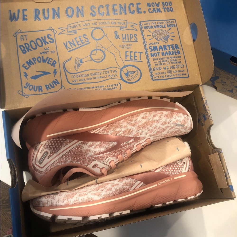 Brand New BROOKS running shoes